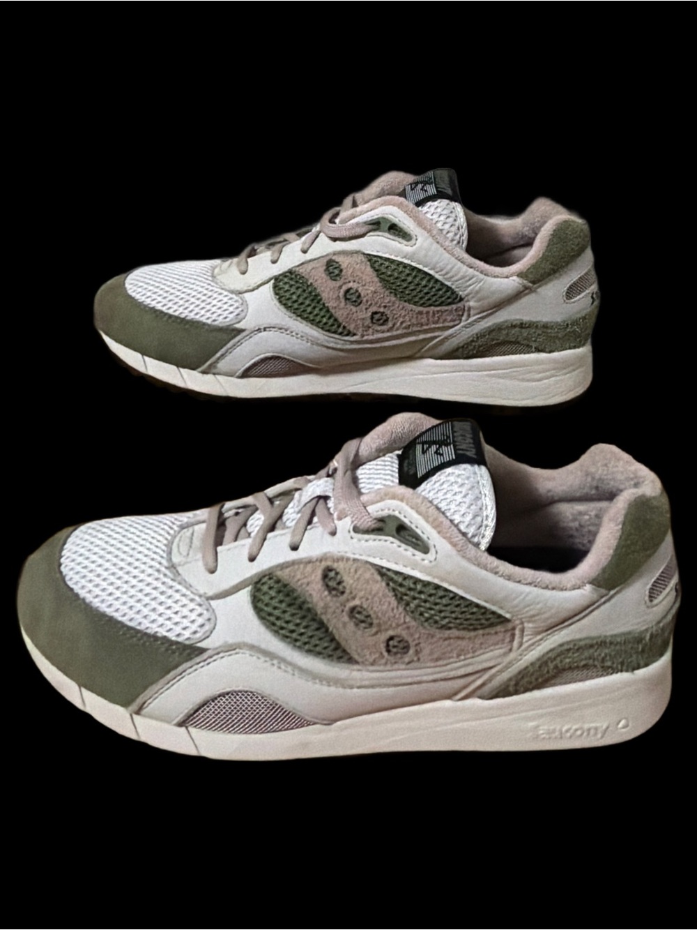 Saucony SHADOW 6000 Men's White, Green & Tan Retro Runner size 11 GUC